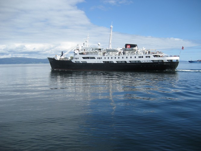 MS Lofoten